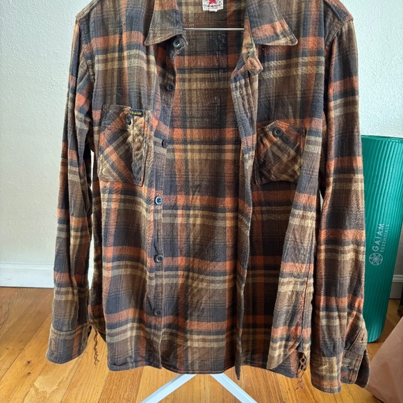 The Strike Gold Brown and Orange Flannel, Size Medium - Picture 2 of 8